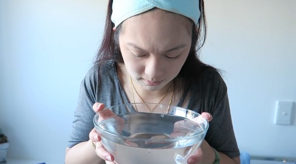 Asian Date | Why Are Asian Beauties Dunking Their Face In Water?