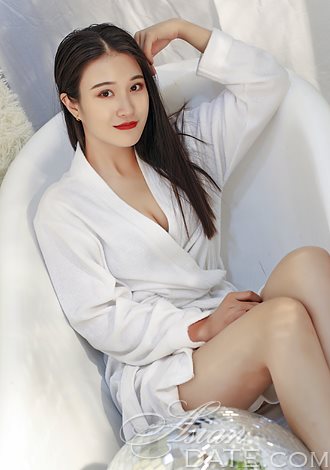 Hua37 - Asian Date Lady